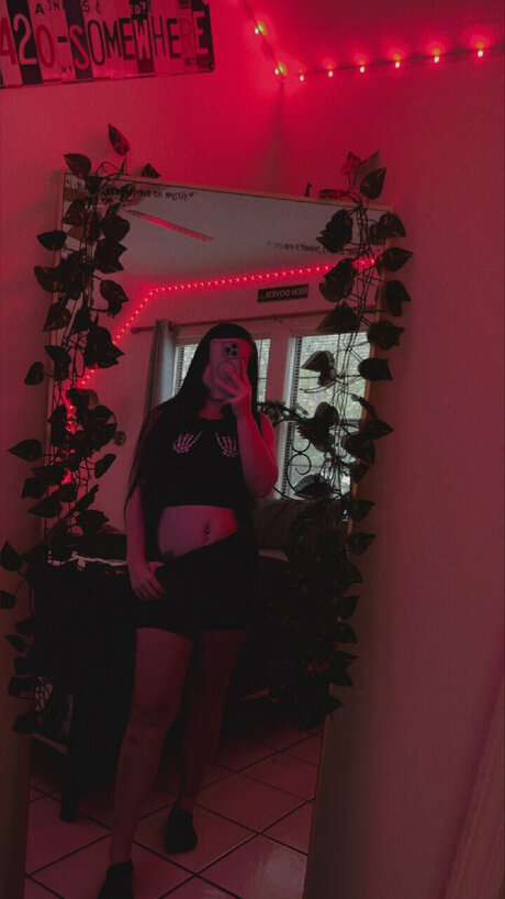 ThatOneGirl_ naked star photo