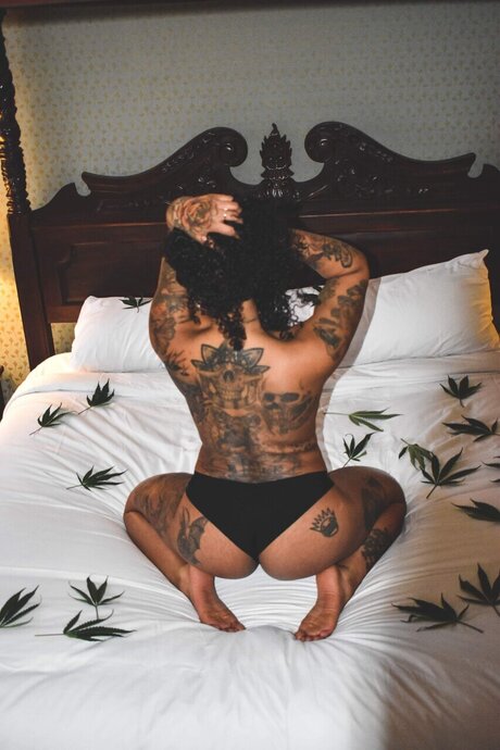 Miss Vixxie top model galleries