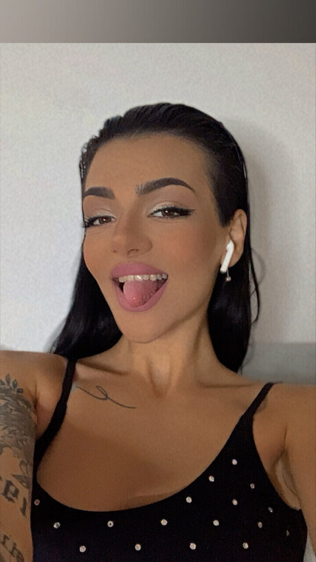 Lina Kova star adult image