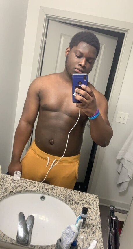 busty milf onlyfans hot xxx picture