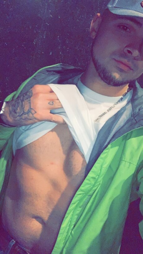 Dalton Brown model perfect photos