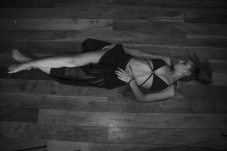 Huari_ hot star photo