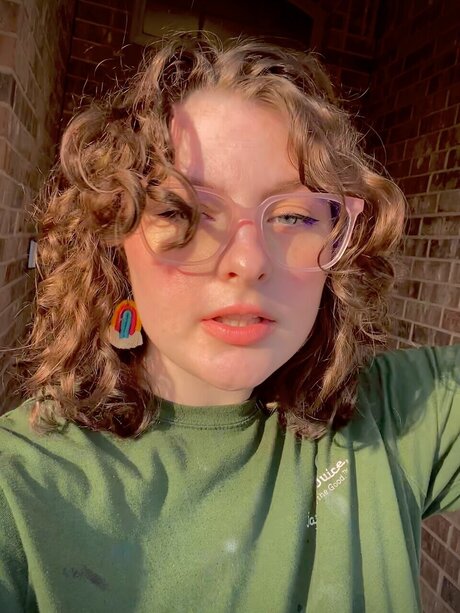 BooBoo xxx model pics