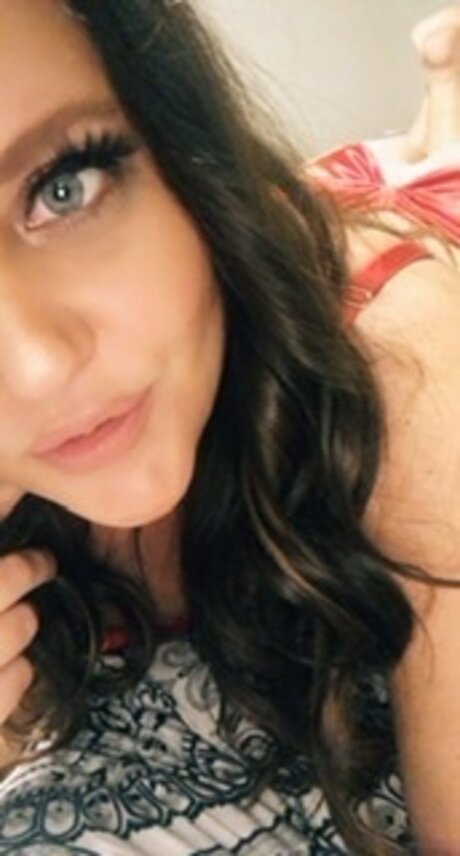 Vixenbabe83 exclusive model gallery