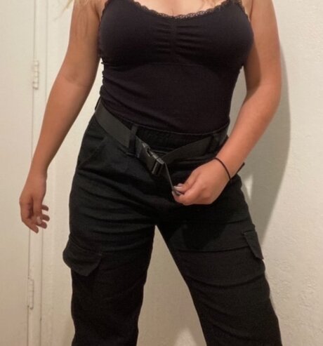 Doll pretty model pic