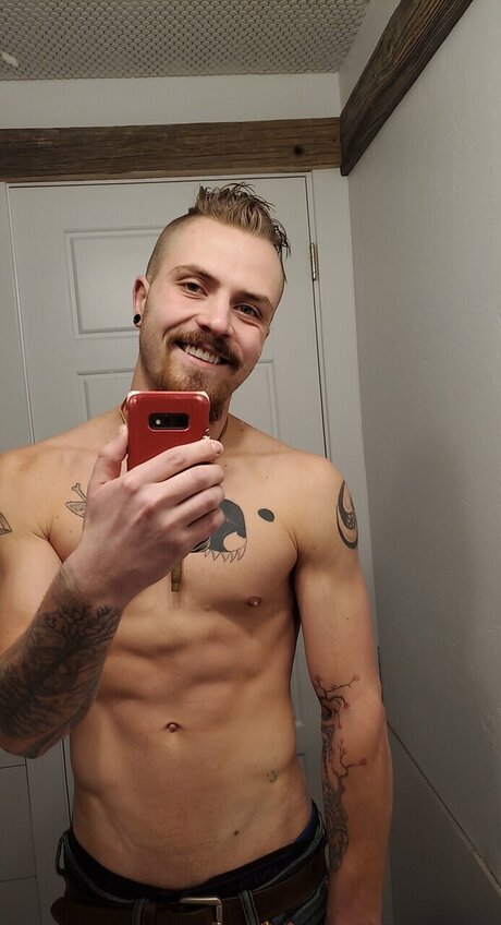 Quade star erotic photo