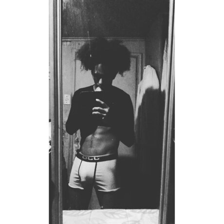 young onlyfans pornographic gallery