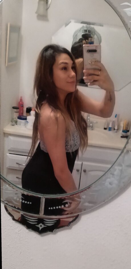 Dani Love model nice pics