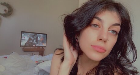 Kristennnn_ model free pic