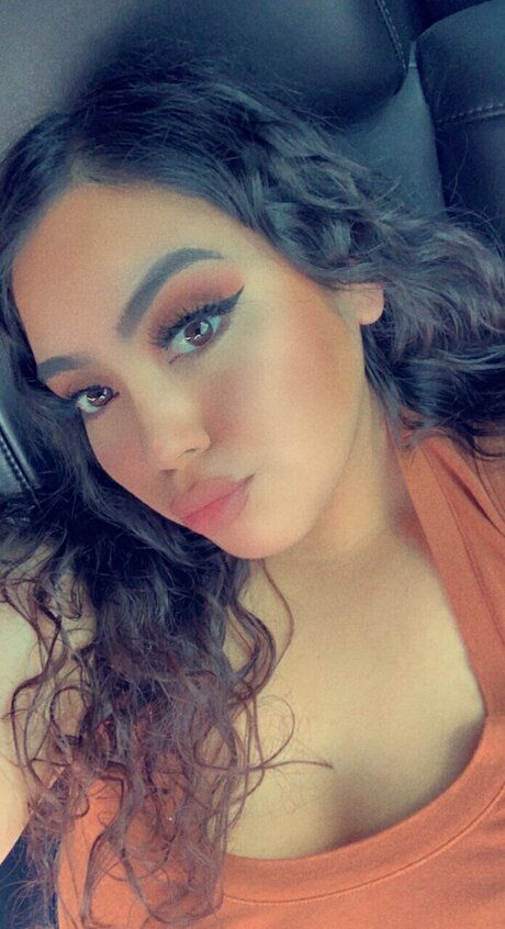 Viannet model free gallery