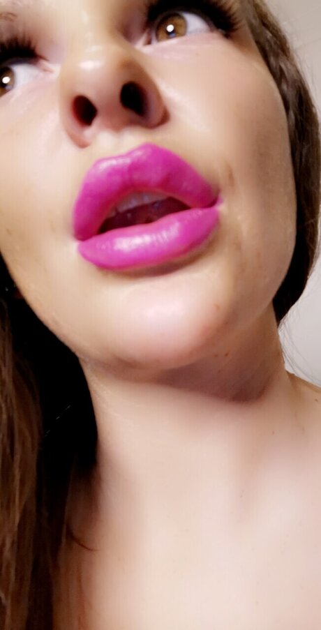 Megan M6 nice star galleries