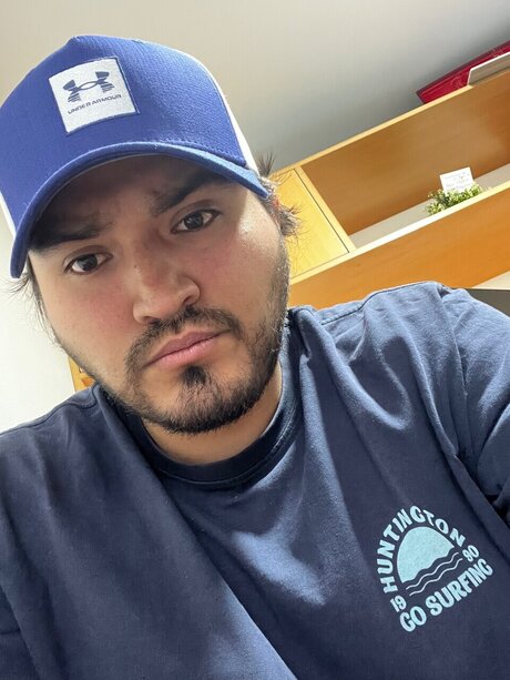 Alonso model high quality picture