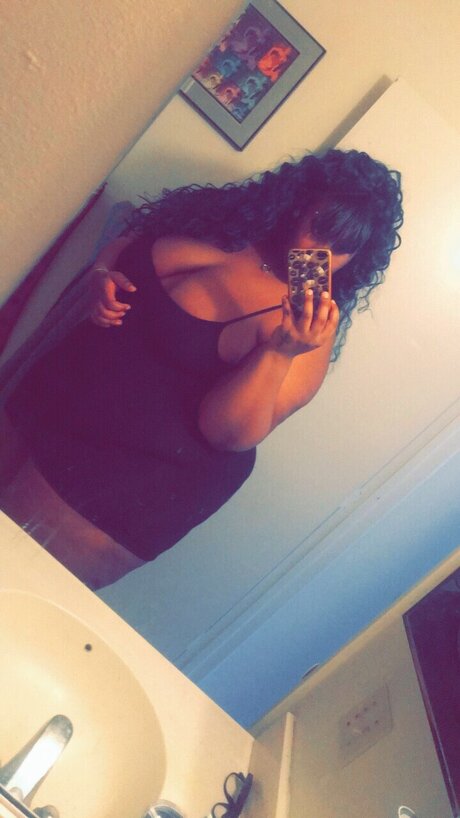 ThiccKitty420 hot star picture