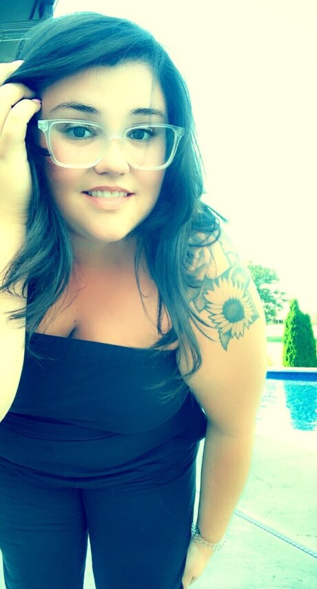 MadamScarlett naked actress photo