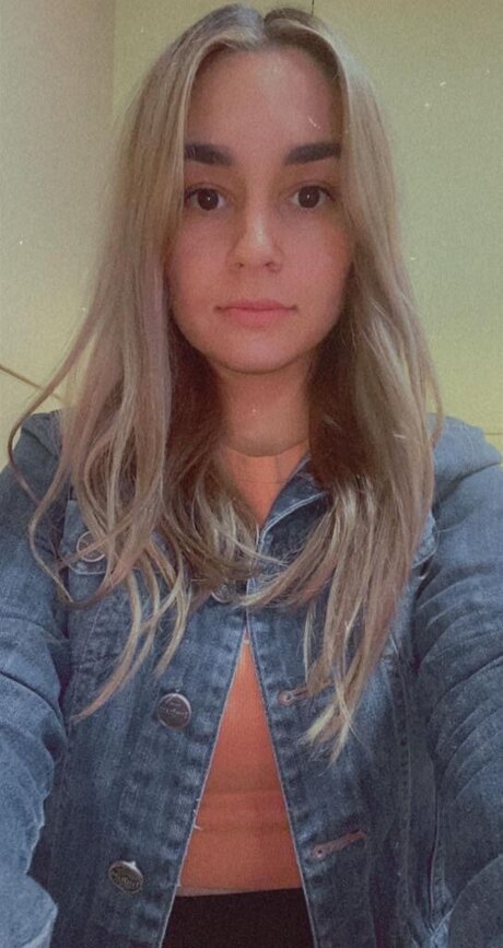 Brenda Isaac nude pornstar picture