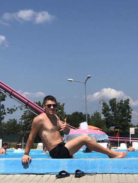 Neacsu Adrian exclusive pornstar img