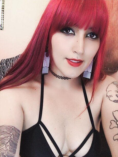 CeriseHood hd pornstar gallery