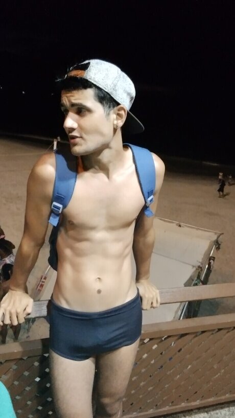 Luansenor nude pornstar photo