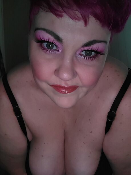 Beautiful Disaster Mish star sexy photo