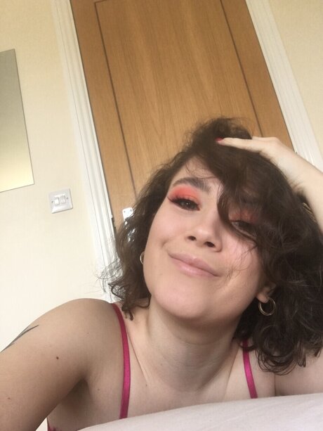 milf handjob onlyfans beautiful nude img