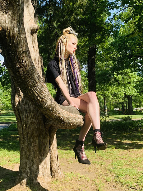 Nova Caine exclusive pornstar archive