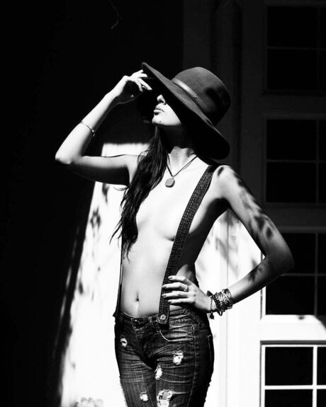 Black Vodka pornstar xxx photos