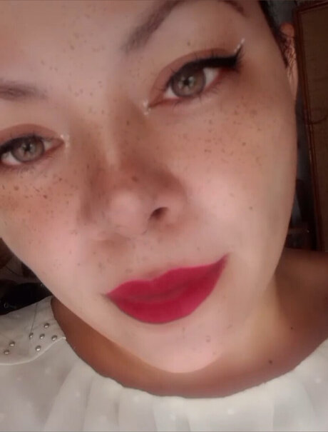 IZAVILLA porn star gallery