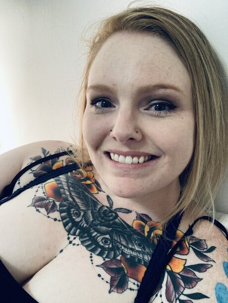 Jessie Parry model free photo