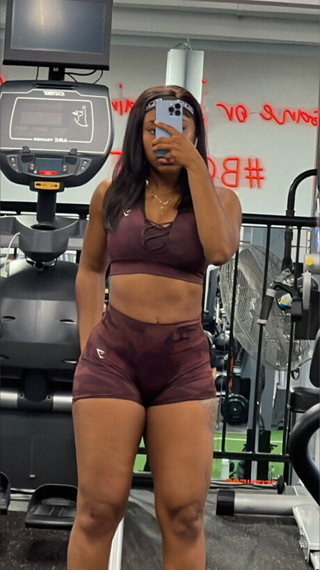 JanineMechelle Fit sex star galleries