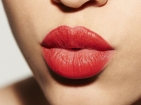 u165764659 nice model image