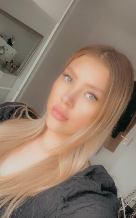 Melinda hd pornstar gallery