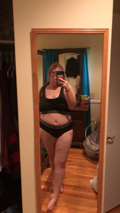 Kloe pornographic actress picture