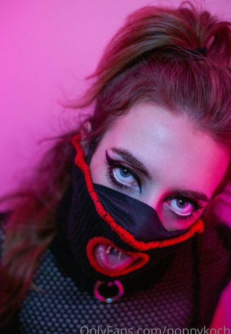 poppykoch pornographic star photos