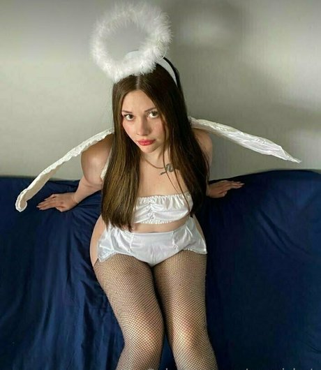 makeup artist onlyfans pornos image