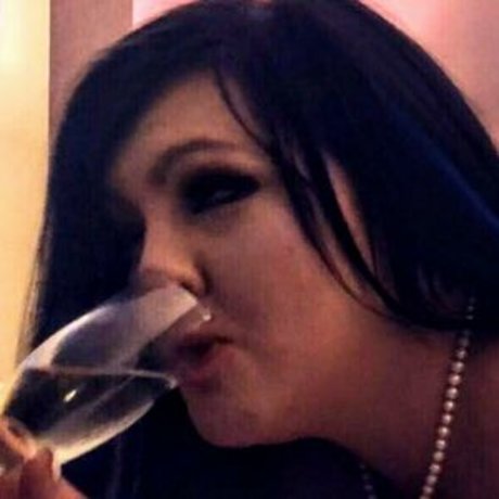 prettytwistedfree porn actress gallery