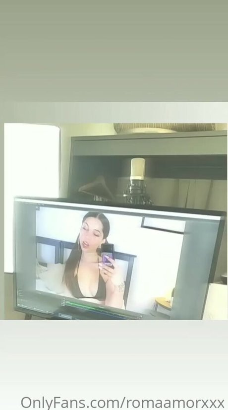 milf handjob onlyfans beautiful xxx pictures