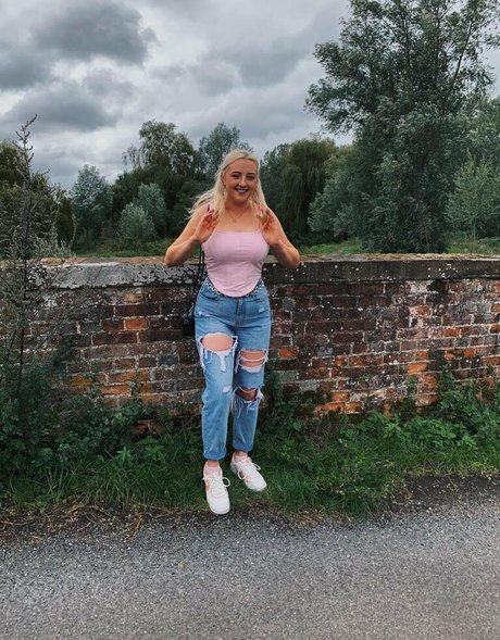 scarlett skye model sexy image