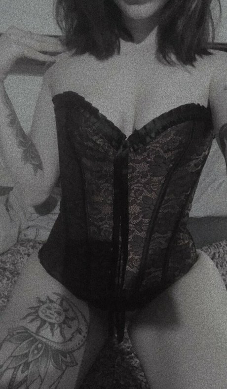 thacals model top image