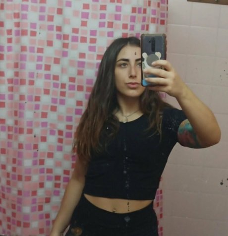 bitchpleassse star beautiful pictures