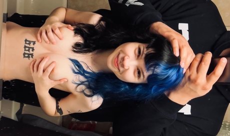 Xxvioletaddamsxx star nude img