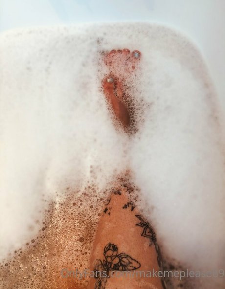 mrmrse nudes star image