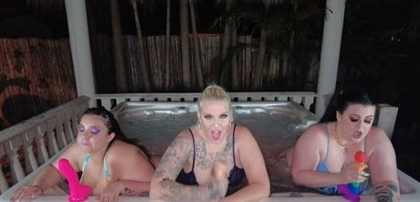 luckyb promo model sexy picture