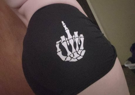 tezout erotic actress image