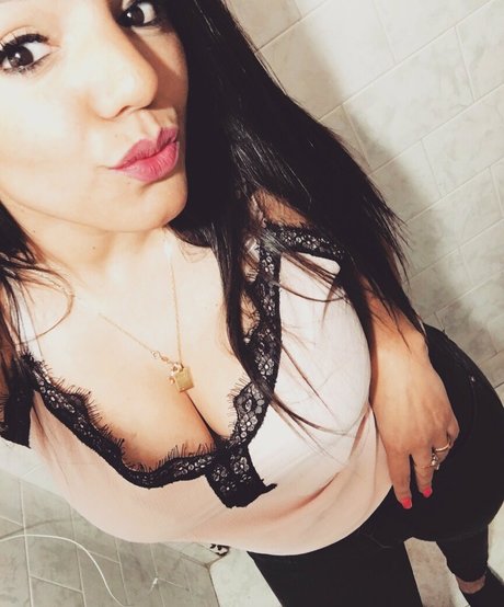 stepdaughter onlyfans art nude pictures