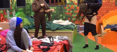 Valo Vilag porn model archive