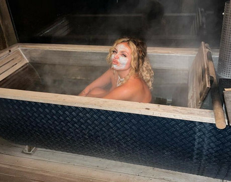 naked milf onlyfans art naked photos