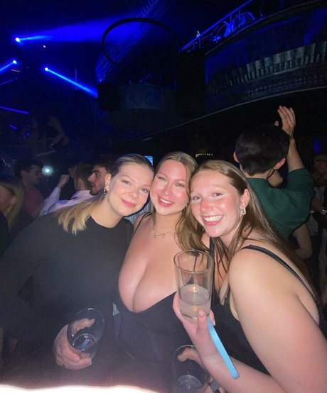 trans girl onlyfans beautiful xxx img