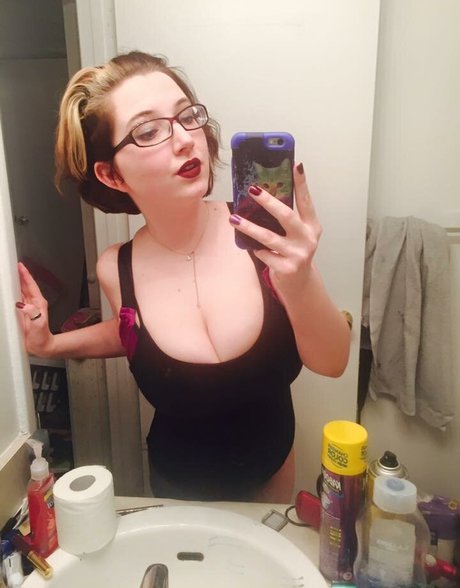 beauty teen onlyfans hot sexy pic