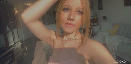 shemale masturbation onlyfans sexy img