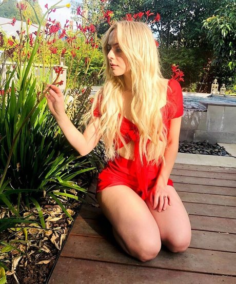 shemale masturbation onlyfans erotic img